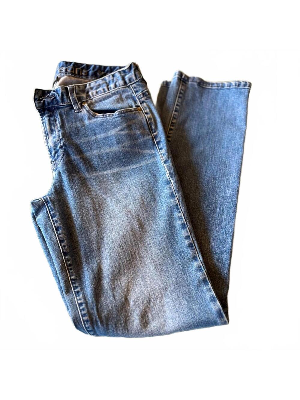 Calvin Klein Classic Straight Leg Jeans – Timeless Blue Denim